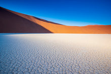 Charger l&#39;image dans la galerie, Lignes et courbes millénaires
