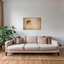 Charger l&#39;image dans la galerie, Seul dans la poussière
