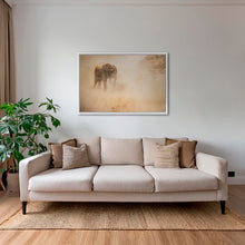 Charger l&#39;image dans la galerie, Seul dans la poussière
