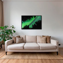Charger l&#39;image dans la galerie, Aurores boréales en Alaska
