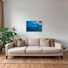 Charger l&#39;image dans la galerie, Dans l&#39;eau glaciale
