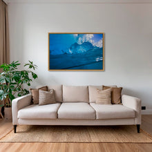 Charger l&#39;image dans la galerie, Dans l&#39;eau glaciale
