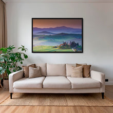 Charger l&#39;image dans la galerie, Premières lueurs sur le Val D&#39;orcia
