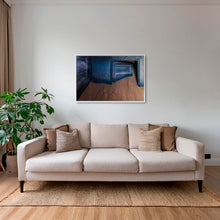 Charger l&#39;image dans la galerie, La porte bleue
