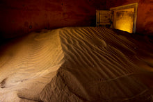 Charger l&#39;image dans la galerie, La chambre de Kolmanskop
